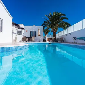 https://casa-keiley.puertodelcarmen-hotels.org