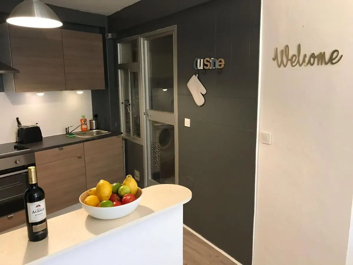 Cactus 2 Bedroom Apartment On Calle San Miguel Minutes From The Beach By Namaste Elite Torremolinos Espagne